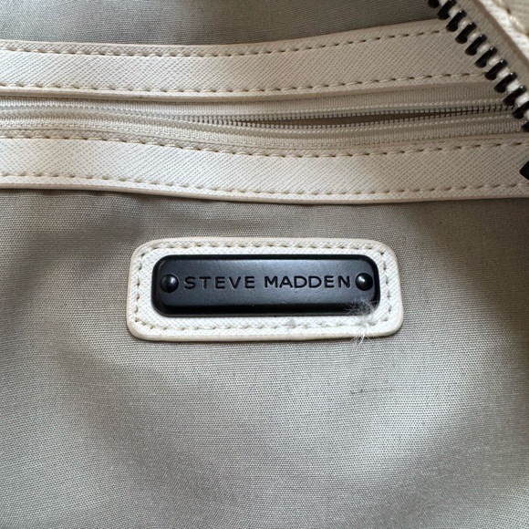 Steve Madden Purse - Picture 2 of 3